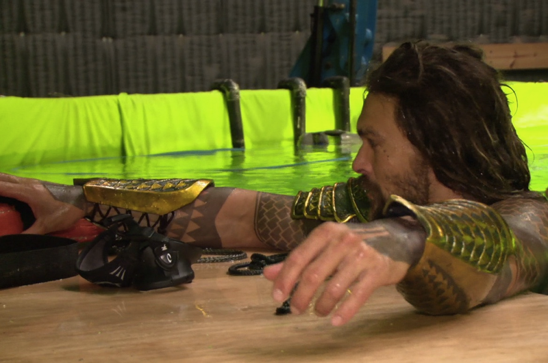 Illustration for article titled Aquaman and Cyborg Get Their Close-Ups in These Batman v Superman Behind-the-Scenes PhotosÂ